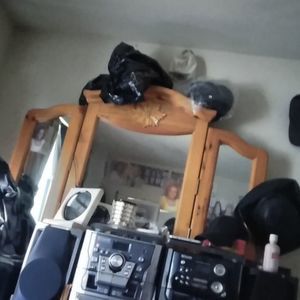 Meet your Posher, Ernest